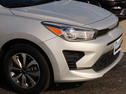 Used 2022 Kia Rio S w/ Technology Package image 5