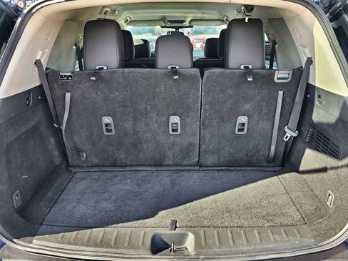 Used 2023 Nissan Pathfinder SV image 23