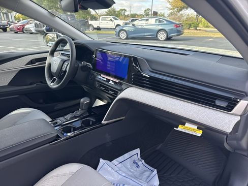 New 2026 Toyota Camry XLE FWD image 35