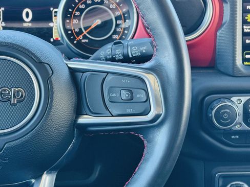 Used 2023 Jeep Wrangler Unlimited Rubicon w/ Xtreme 35 Tire Package image 19