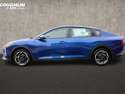 New 2025 Kia K4 EX image 7