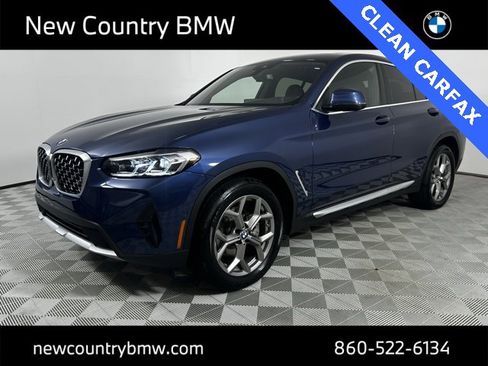 Used 2025 BMW X4 xDrive30i w/ Premium Package image 3