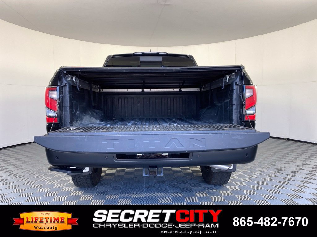 Used 2023 Nissan Titan PRO-4X w/ Pro-4x Convenience Package AWD/4WD image 28