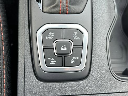 New 2026 Nissan Frontier PRO-4X w/ Pro-4x Convenience Package image 33