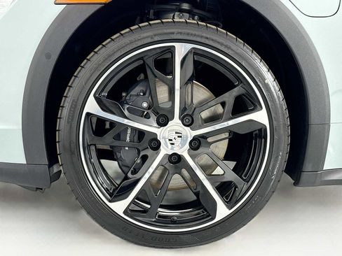 New 2025 Porsche Taycan 4 Cross Turismo image 33