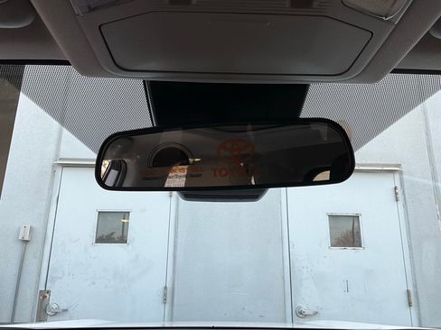 New 2025 Toyota RAV4 XLE image 17