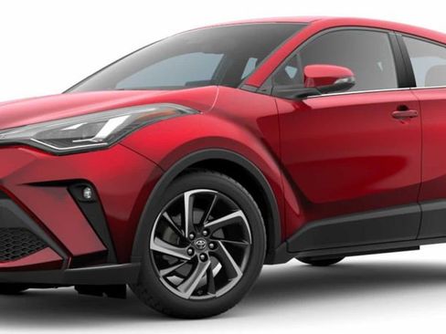 Used 2020 Toyota C-HR XLE image 1
