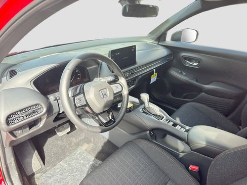New 2026 Honda HR-V Sport image 7