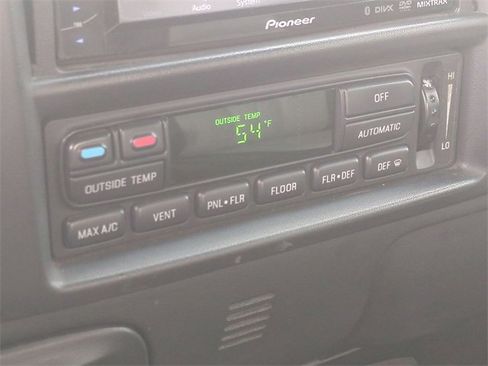 Used 2003 Ford F150 Harley-Davidson image 26