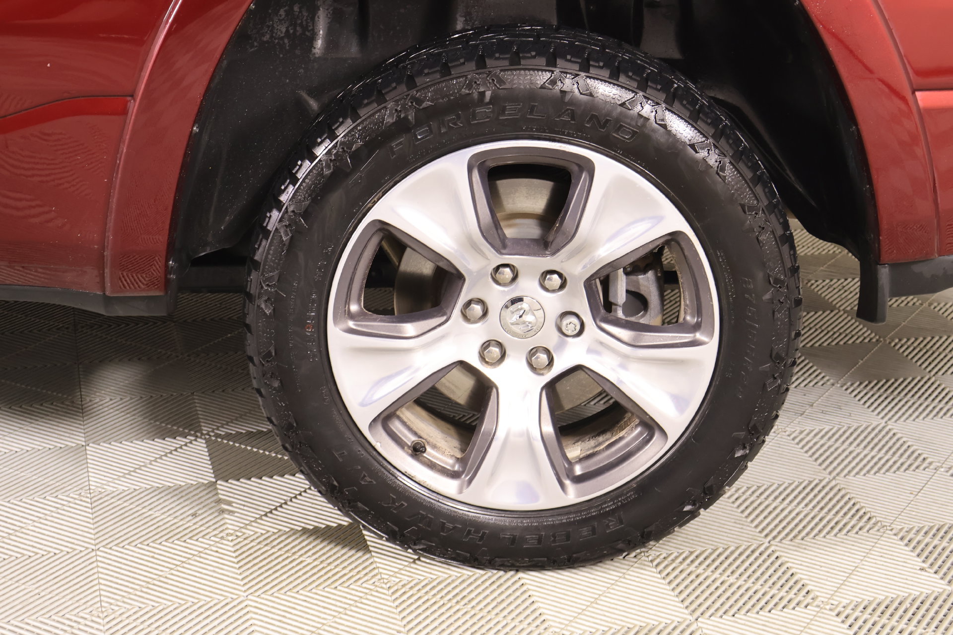Used 2019 RAM 1500 Laramie AWD/4WD image 20