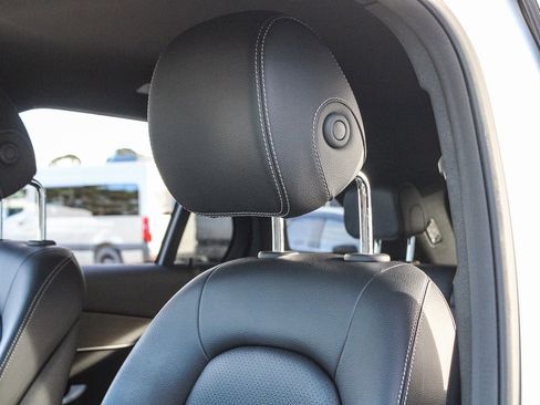 Certified 2022 Mercedes-Benz GLC 300 4MATIC image 22