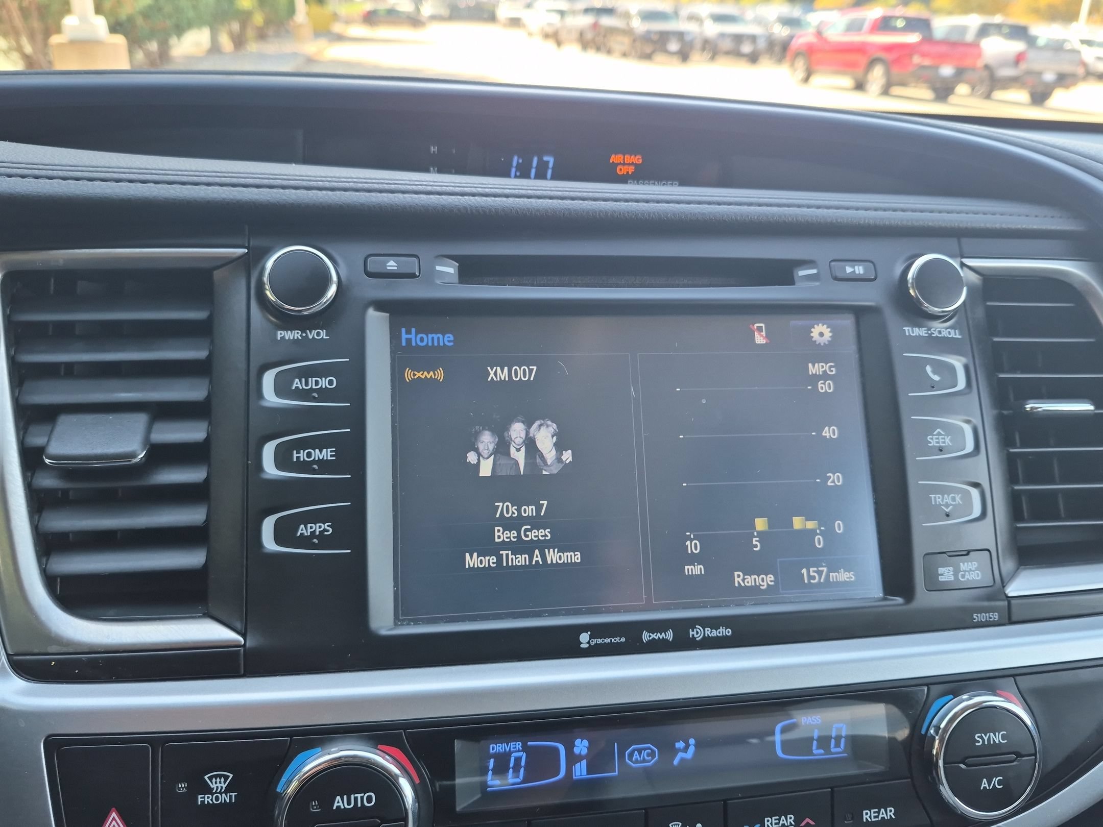 Used 2016 Toyota Highlander XLE AWD/4WD image 17