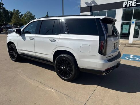 Used 2021 Cadillac Escalade Premium Luxury w/ Driver Assist Tech Package RWD image 5