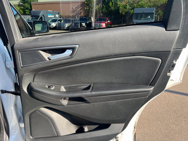 Used 2024 Ford Edge SE AWD/4WD image 12