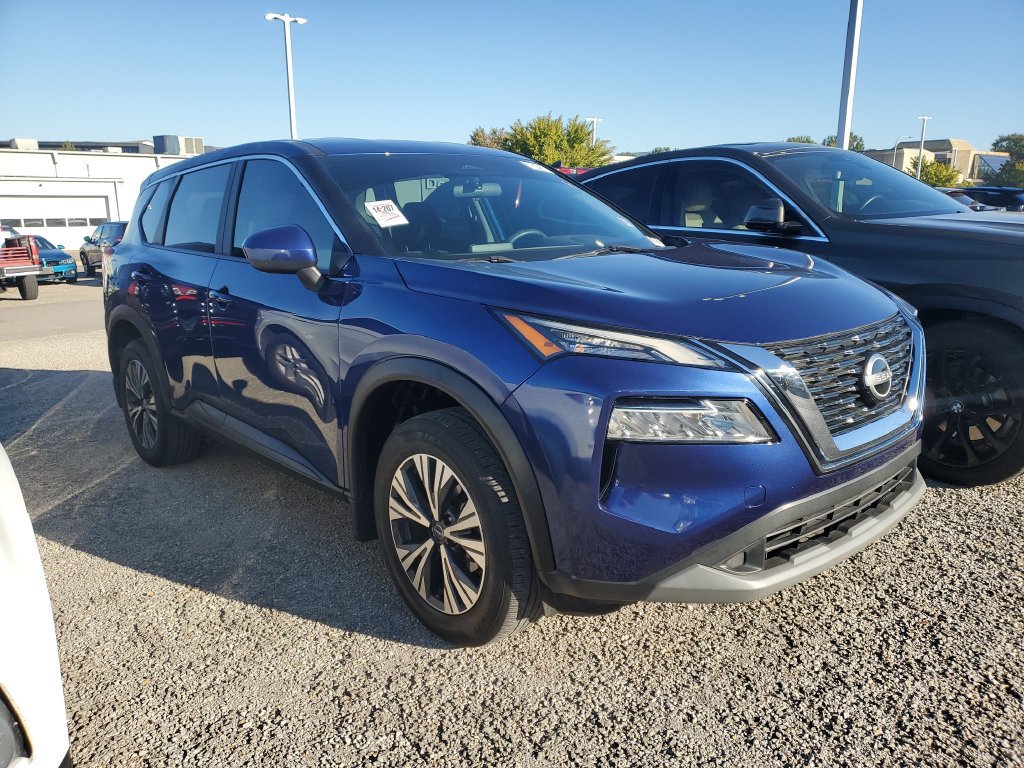 Certified 2023 Nissan Rogue SV FWD image 12