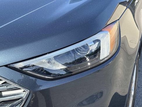 Used 2022 Ford Edge SEL w/ Convenience Package AWD/4WD image 10
