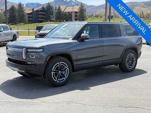 Used 2026 Rivian R1S Adventure AWD/4WD image 2