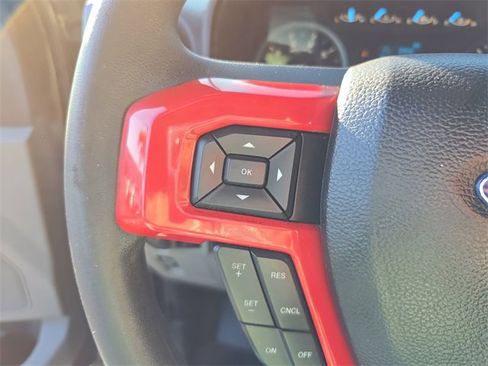 Used 2018 Ford F150 XLT image 21