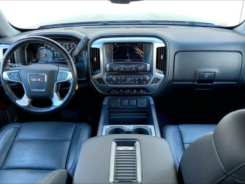Used 2018 GMC Sierra 1500 SLT w/ Enhanced Driver Alert Package RWD image 15
