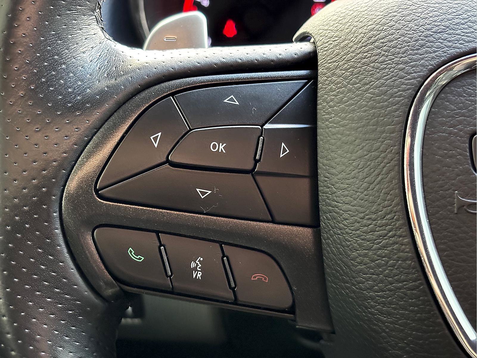 Used 2020 Dodge Durango R/T w/ Technology Group AWD/4WD image 35