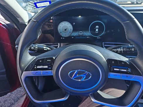 Used 2023 Hyundai Elantra SEL w/ Convenience Package image 9