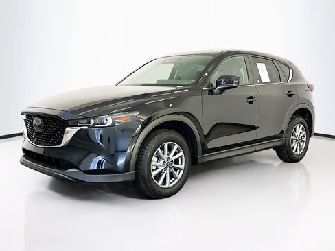 Used 2023 MAZDA CX-5 AWD 2.5 S w/ Select Package image 3