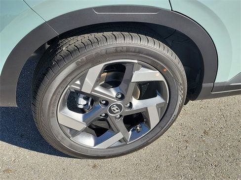 New 2026 Hyundai Venue SEL image 23