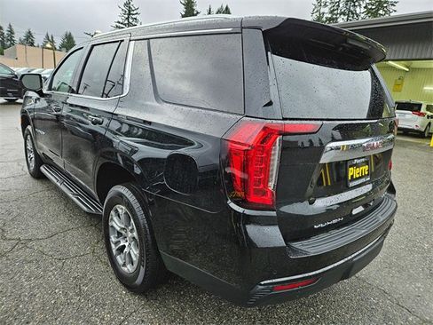 Used 2024 GMC Yukon SLE image 5