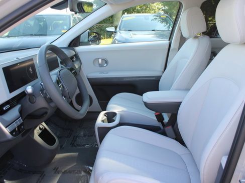 Used 2024 Hyundai Ioniq 5 Limited AWD/4WD image 10