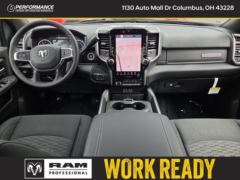 New 2026 RAM 2500 Big Horn AWD/4WD image 16