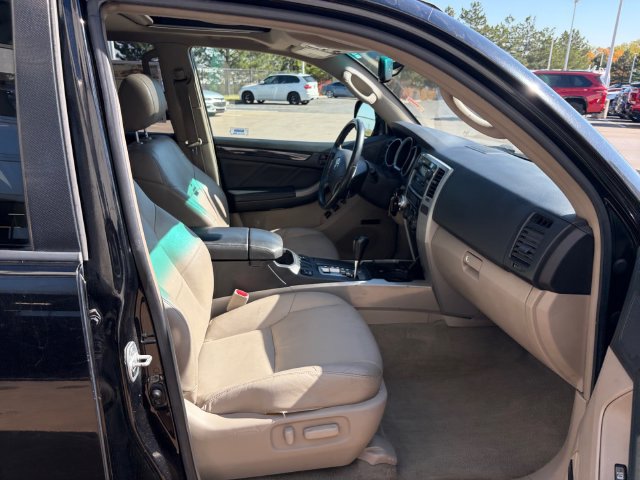 Used 2007 Toyota 4Runner Limited AWD/4WD image 33