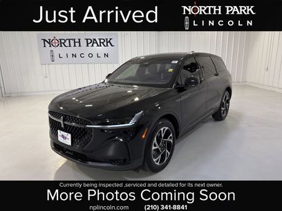 Used 2024 Lincoln Nautilus Premier w/ Jet Appearance Package