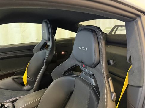 Certified 2026 Porsche 911 GT3 RWD image 16