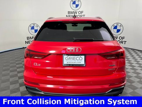 Used 2022 Audi Q3 2.0T Premium image 11