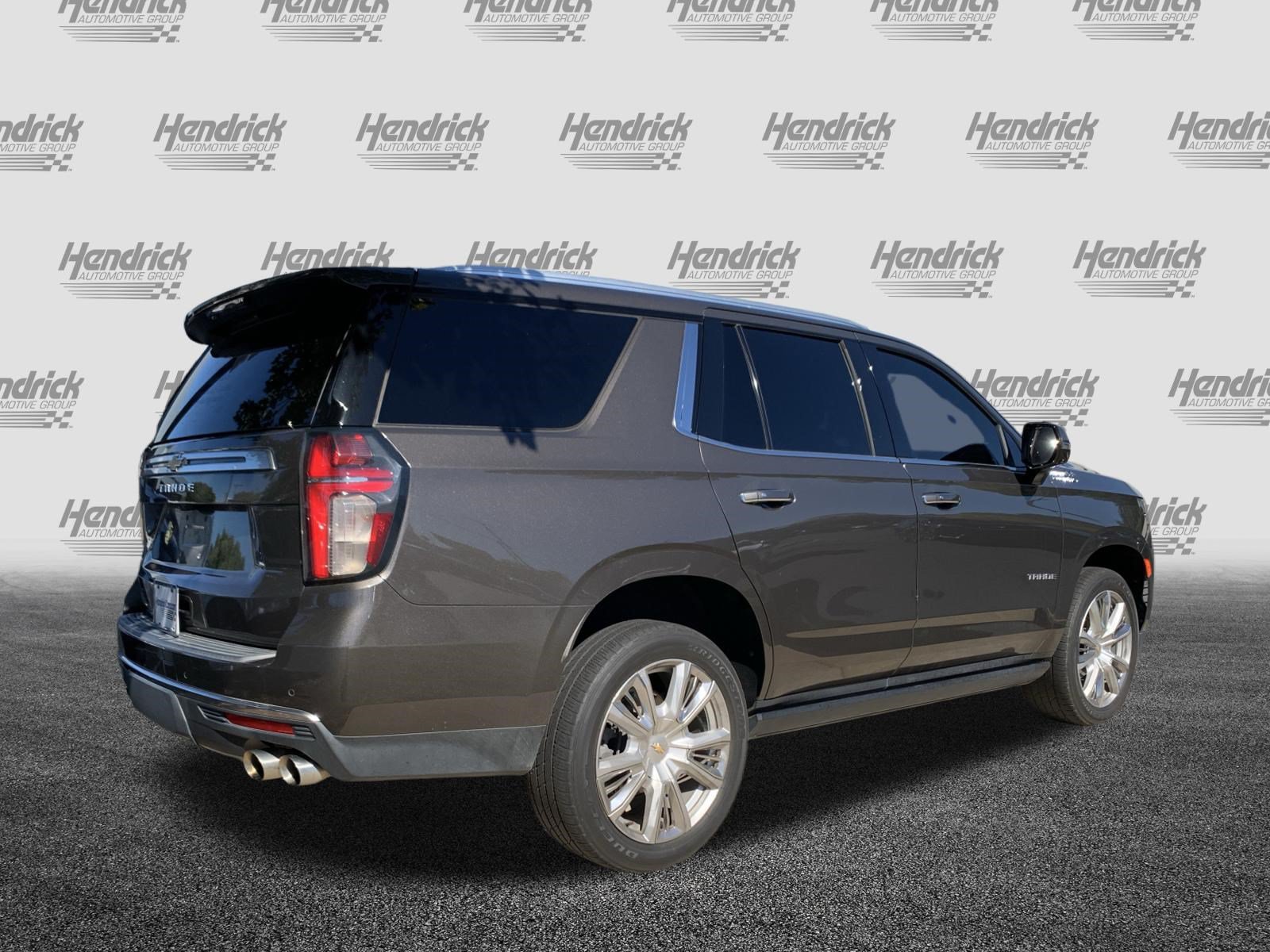 Used 2021 Chevrolet Tahoe High Country w/ Premium Package AWD/4WD image 10