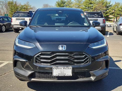 Certified 2023 Honda HR-V Sport image 2