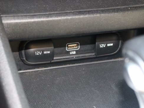 Certified 2023 Kia Forte LXS image 32