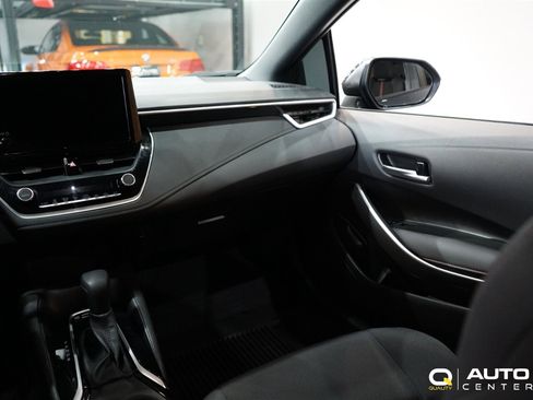 Used 2024 Toyota Corolla SE image 17