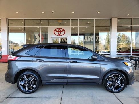 Used 2020 Ford Edge ST image 5