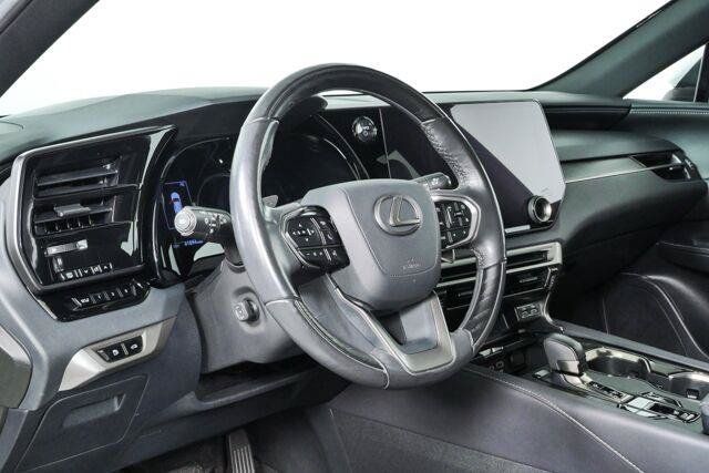 Used 2024 Lexus RX 350h w/ Cold Area Package AWD/4WD image 5
