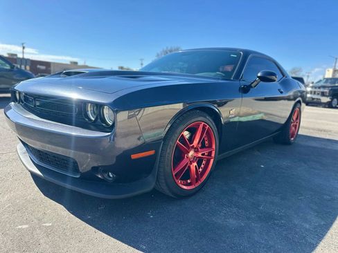 Used 2019 Dodge Challenger R/T Scat Pack w/ 1320 Drag Pack image 1