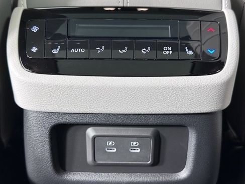 New 2026 INFINITI QX60 Luxe image 21