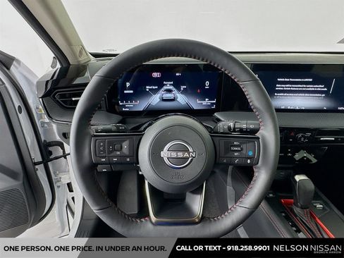 New 2026 Nissan Kicks SR w/ SR Premium Package FWD image 11