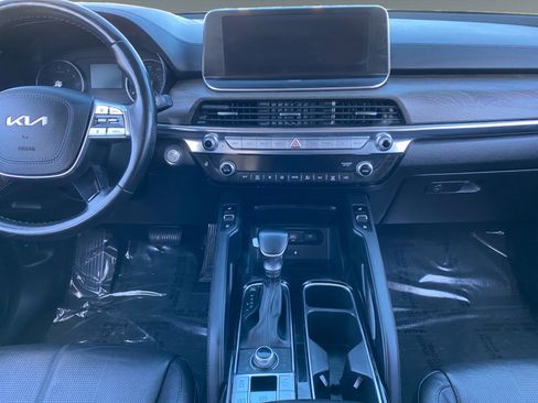 Used 2022 Kia Telluride EX w/ EX Premium Package image 11