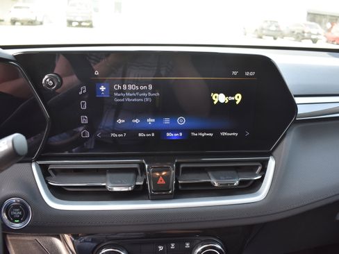 Used 2025 Chevrolet TrailBlazer LT image 18