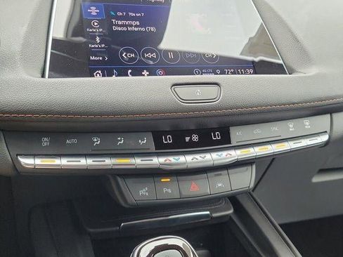 Certified 2022 Cadillac XT4 Sport w/ Enhanced Visibility Package image 21