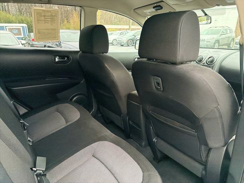 Used 2013 Nissan Rogue SV image 15