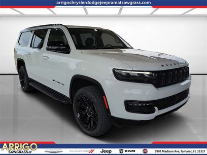 New 2025 Jeep Wagoneer L Series II w/ Convenience Group I