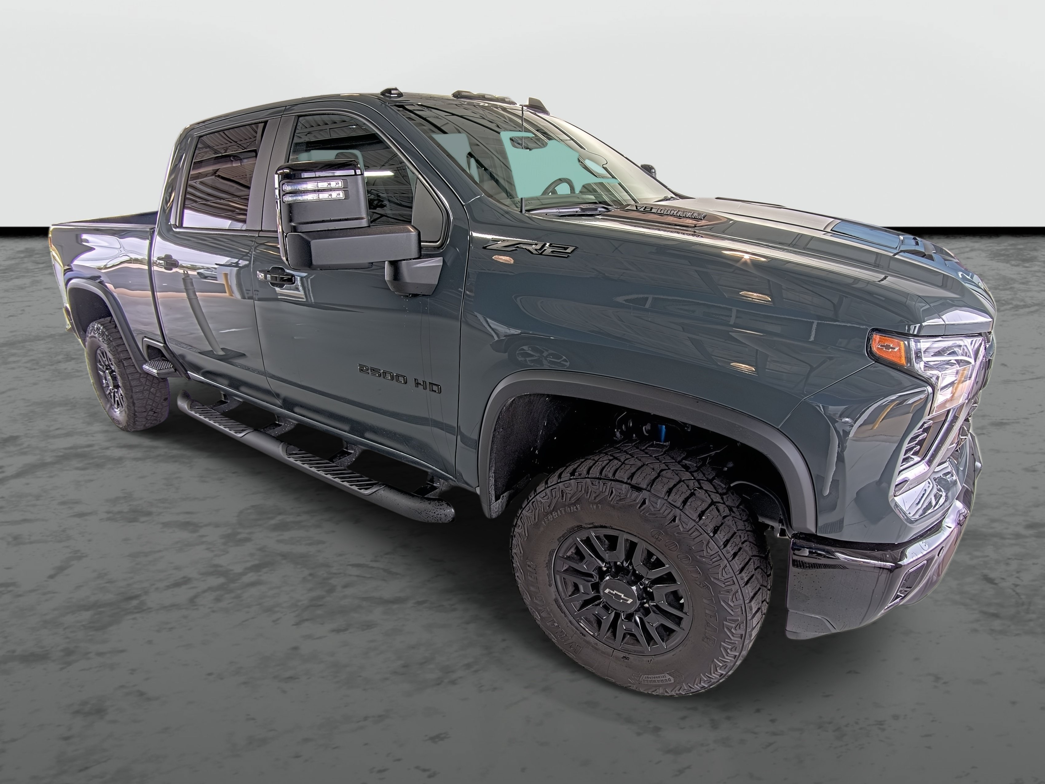 Used 2026 Chevrolet Silverado 2500 ZR2 w/ LPO, Dark Essentials Package AWD/4WD image 4