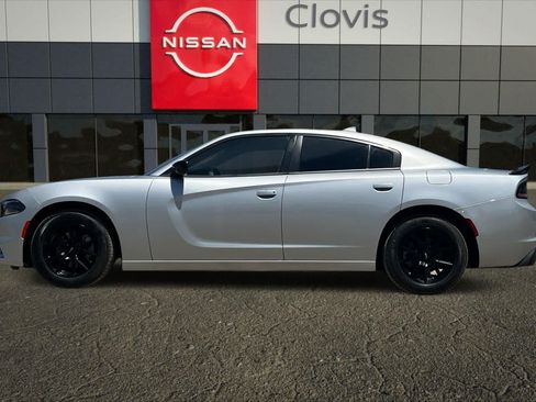 Used 2023 Dodge Charger SXT RWD image 6